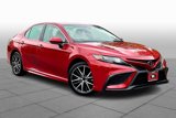 Used 2021 Toyota Camry SE image 2