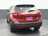 Used 2020 Nissan Kicks SR image 6