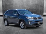 Used 2014 Kia Sorento LX image 3