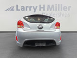 Used 2013 Hyundai Veloster w/ Tech Pkg image 4