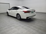Used 2022 Nissan Altima 2.5 SV image 5