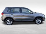 Used 2013 Volkswagen Tiguan S image 5