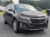 Used 2023 Chevrolet Equinox LT w/ Driver Convenience Package image 2