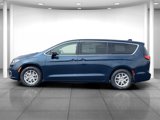 New 2025 Chrysler Pacifica Select image 4