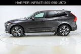 Used 2022 Volvo XC60 B6 Inscription image 2