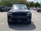 New 2025 Jeep Grand Cherokee Altitude image 3