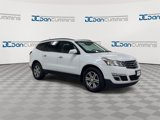 Used 2017 Chevrolet Traverse LT image 2