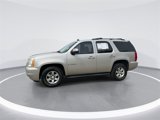 Used 2008 GMC Yukon SLT w/ SLT Preferred Equipment Group image 4