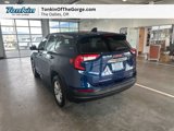 Used 2023 GMC Terrain SLE image 5