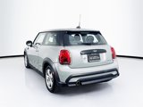 Certified 2022 MINI Cooper 2-Door Hardtop image 5