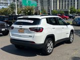Used 2022 Jeep Compass Latitude image 2