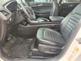 Used 2017 Ford Edge SEL image 3