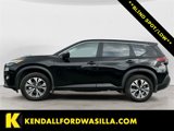 Used 2023 Nissan Rogue SV image 2