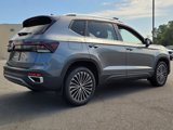 New 2025 Volkswagen Taos SE image 3