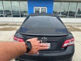 Used 2011 Toyota Camry SE image 3