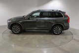 Used 2018 Volvo XC90 T5 Momentum image 2