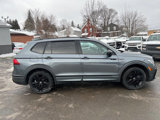 Used 2022 Volkswagen Tiguan SE R-Line image 6