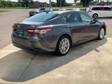 Used 2020 Toyota Camry XLE image 5