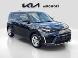 Used 2023 Kia Soul LX image 3