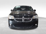 Used 2017 Dodge Grand Caravan SXT image 2