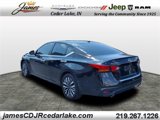 Used 2023 Nissan Altima 2.5 SV image 3
