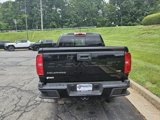 Used 2022 Chevrolet Colorado LT w/ LT Convenience Package image 4