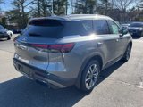 New 2025 INFINITI QX60 Luxe image 3