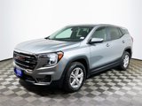 Used 2024 GMC Terrain SLE image 4