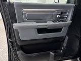 Used 2019 RAM 1500 Classic SLT w/ Luxury Group image 3