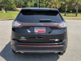 Used 2018 Ford Edge Titanium image 3