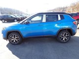 New 2025 Jeep Compass Limited image 2