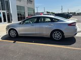 Used 2015 Ford Fusion SE image 2