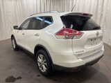 Used 2016 Nissan Rogue SV image 3