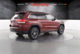 Used 2018 Jeep Grand Cherokee Limited image 3