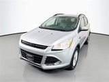 Used 2015 Ford Escape SE w/ Equipment Group 201A image 3