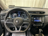 Used 2019 Nissan Rogue SV image 3