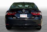 Used 2022 Toyota Camry SE image 4