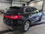 Used 2017 Lincoln MKX Premiere image 3