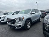 Used 2022 GMC Terrain SLE image 2