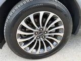 Used 2020 Lincoln Aviator Reserve w/ Equipment Group 201A image 6