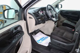 Used 2018 Dodge Grand Caravan SE w/ UConnect Hands-Free Group image 3
