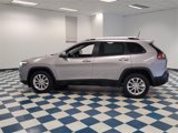 Used 2020 Jeep Cherokee Latitude image 4