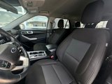 Used 2022 Ford Explorer XLT image 4