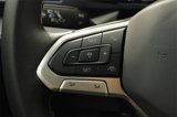 Used 2024 Volkswagen Taos SE w/ Panoramic Sunroof Package image 6