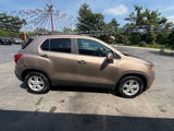 Used 2018 Chevrolet Trax LT w/ LT Convenience Package image 3