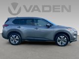 Used 2021 Nissan Rogue SV image 2