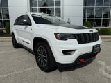 Used 2018 Jeep Grand Cherokee Trailhawk w/ Trailhawk Luxury Group image 2