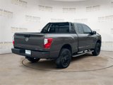 Used 2017 Nissan Titan SV image 5
