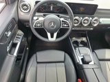 Used 2021 Mercedes-Benz GLB 250 4MATIC image 2