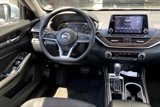 Used 2023 Nissan Altima 2.5 SV image 5